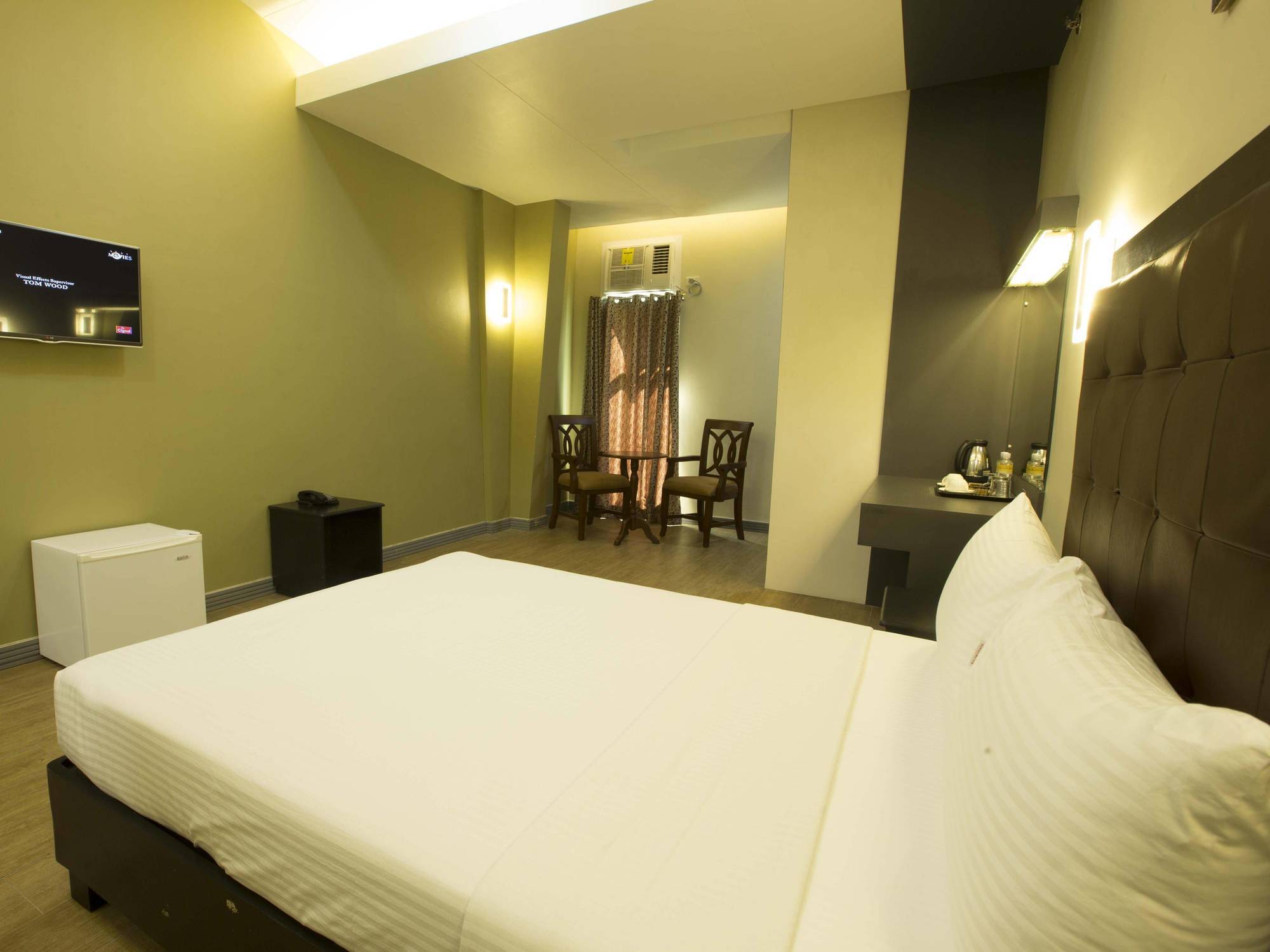 The Lucky 9 Budget Hotel Tagum Esterno foto